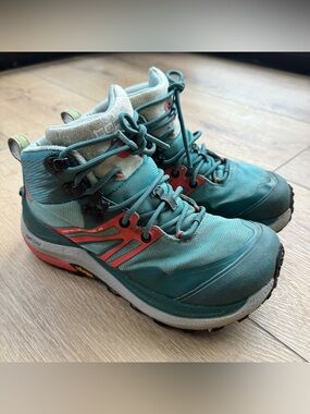 Topo Athletic Hiking Boots Womens 6 Wide Toe Box Vibram Trail Shoes Teal
